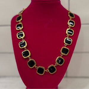 ✨Retro Style Gold Tone Black Enamel Geometric Square Link Necklace 17–19”